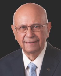 Business Awards Prafull D Sheth, former Sr Vice President of the International Pharmaceutical federation (FIP)